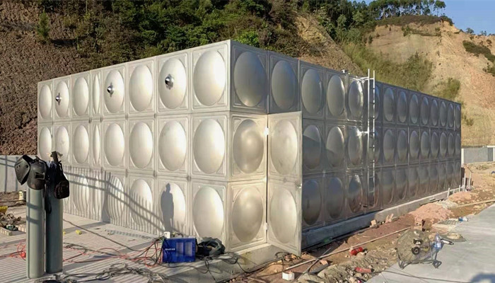 不銹鋼消防水箱底座怎么設計的？